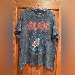 Retro 1985 AC DC "Fly on the Wall" Concert Tour T-shirt Size Large Cotton